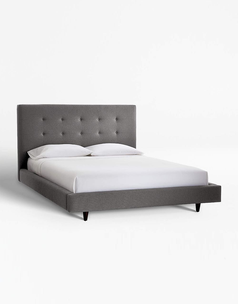 Classic Wooden Double Bed - الصورة 4